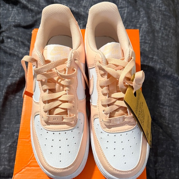 Nike Women's Coral and White Sneakers - Picture 5 of 9